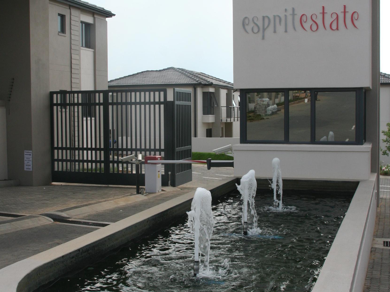 סנדטון Esprit Executive Apartments מראה חיצוני תמונה